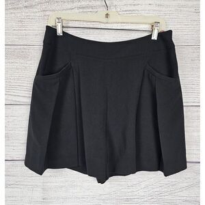 Catherine Malandrino Pleated Front Dress Shorts Black Size 10
